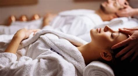 Massage sensuel complet du corps Massage sexuel Sainte Adèle